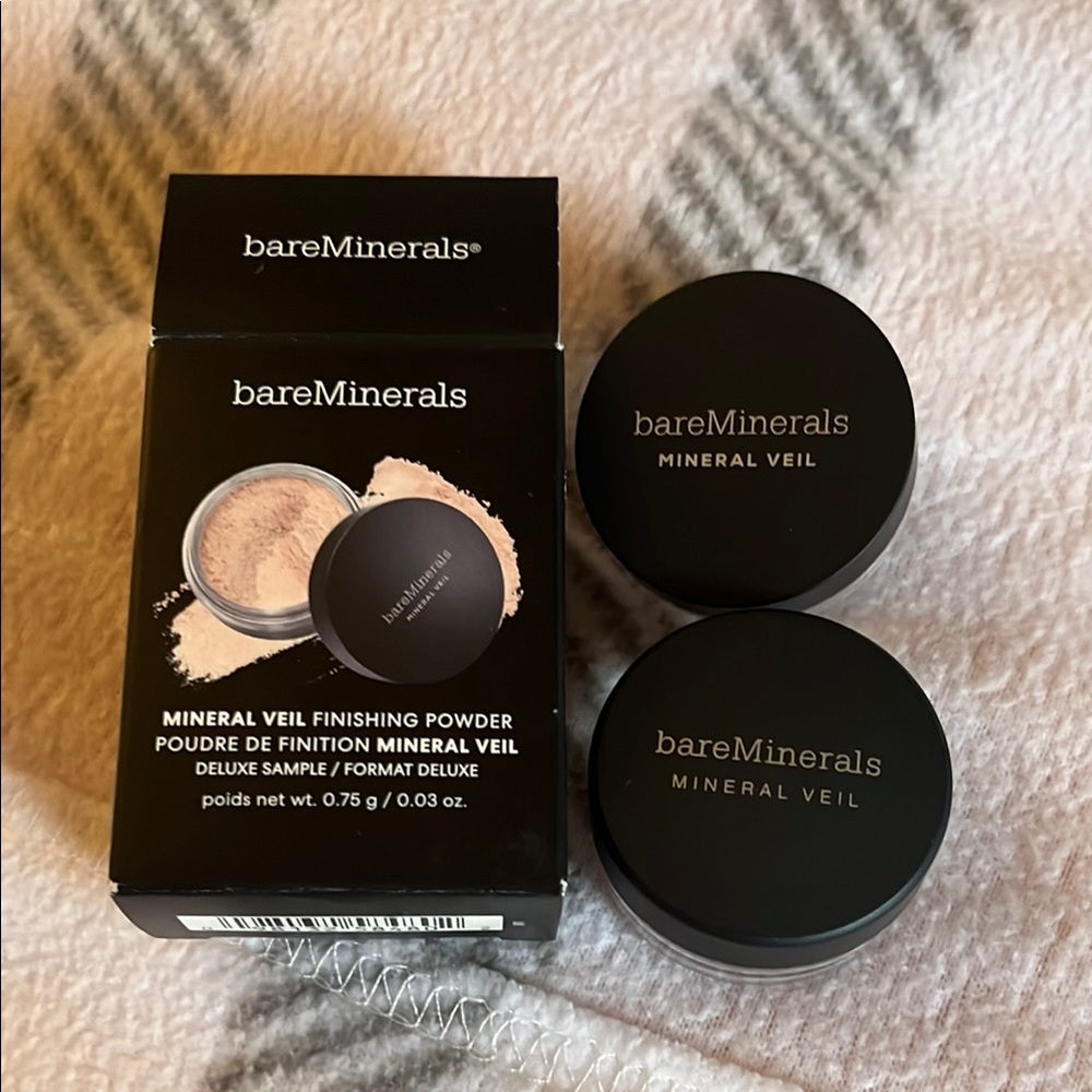 bareMinerals Mineral Veil Finishing Powder Set